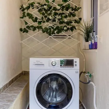 Apartment Premium, Modern In City Center