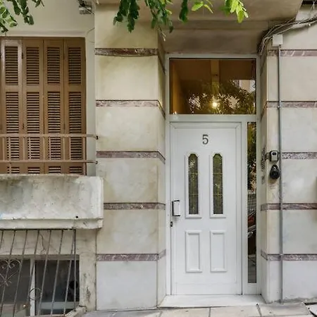 Premium, Modern In City Center Apartment