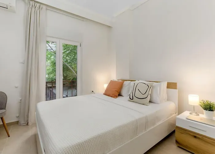 Premium, Modern In City Center 테살로니키